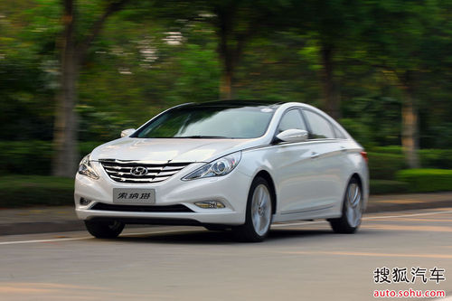 <A href=../../auto/Hyundai/ TARGET=_blank><u><font color=#0000FF>ִ</font></u></a>[<A href=../../auto/Hyundai/price.html TARGET=_blank><u><font color=#999999  class=unnamed1></font></u></a> <A href=../../auto/Hyundai/pic.html TARGET=_blank><u><font color=#999999  class=unnamed1>ͼƬ</font></u></a> <A href=../../auto/Hyundai/4S.html TARGET=_blank><u><font color=#999999  class=unnamed1>4S</font></u></a> <A href=../../auto/Hyundai/news.html TARGET=_blank><u><font color=#999999  class=unnamed1></font></u></a>]   ʵ  ͼƬ
