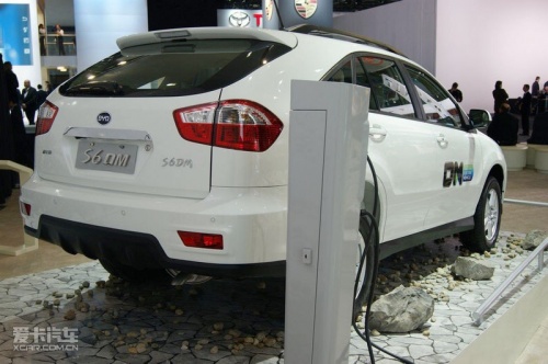 չ ǵϻ춯SUV