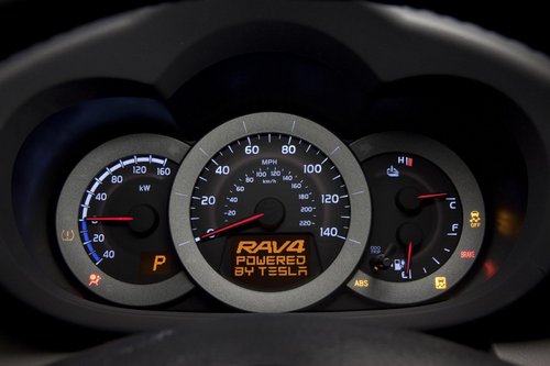 RAV4 EV 161km/