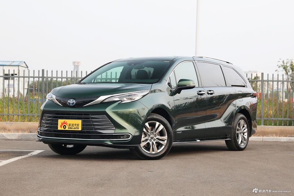 2021SIENNA 2.5L춯 LTD PLUS