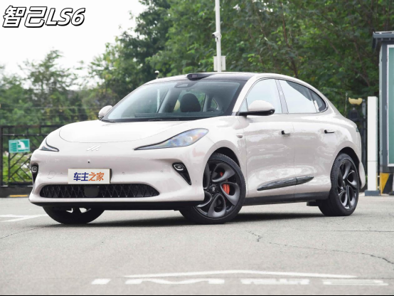 智己LS7焕新版上市权益价32.99万元 它究竟比LS6贵在哪?