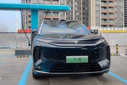 ��б��ǵϴ��ư������ǵ�����9ϵ�콢SUVʵ���ع⣡