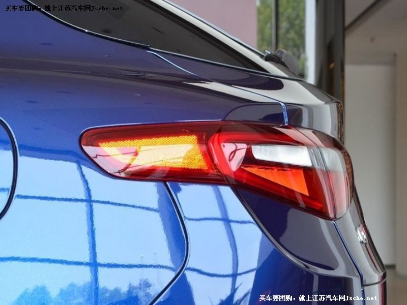 Stelvio
װ7
鿴һͼ